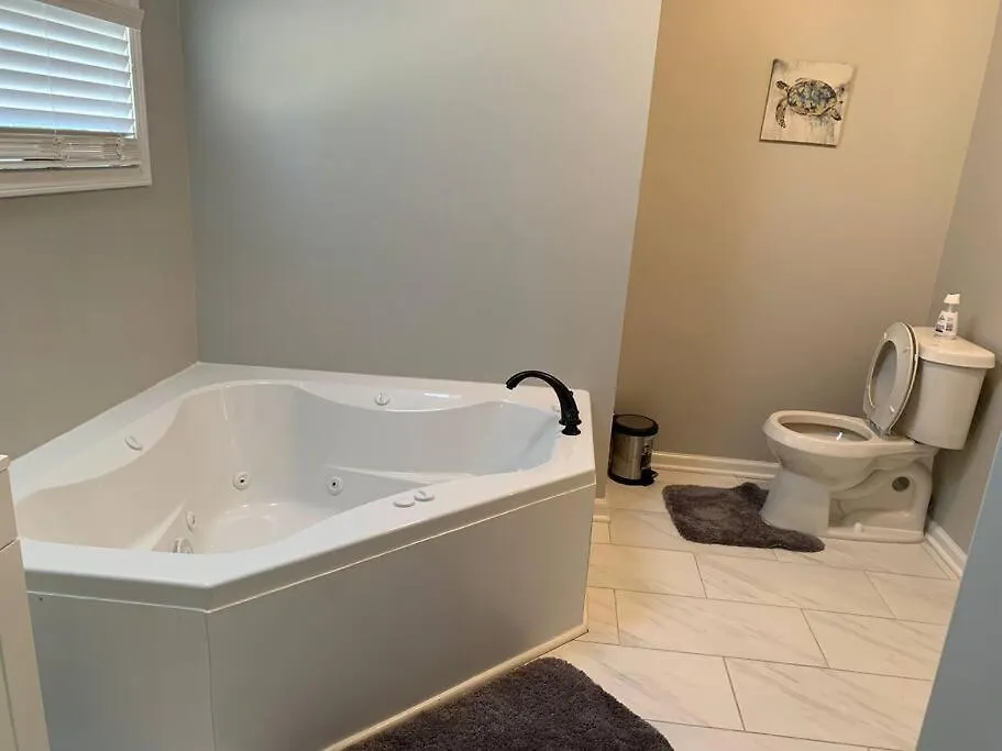 度假居 孟菲斯Luxury Pool With King Beds Near Shops And Dining别墅