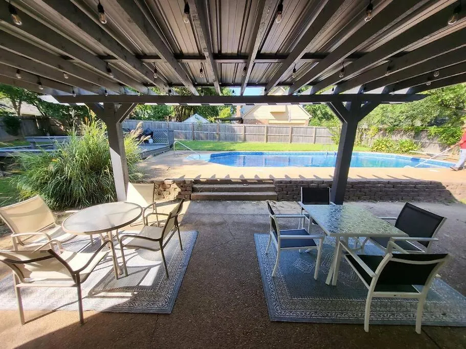 度假居 孟菲斯Luxury Pool With King Beds Near Shops And Dining别墅