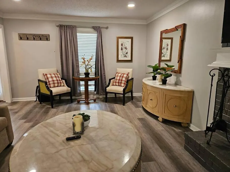孟菲斯Luxury Pool With King Beds Near Shops And Dining别墅
