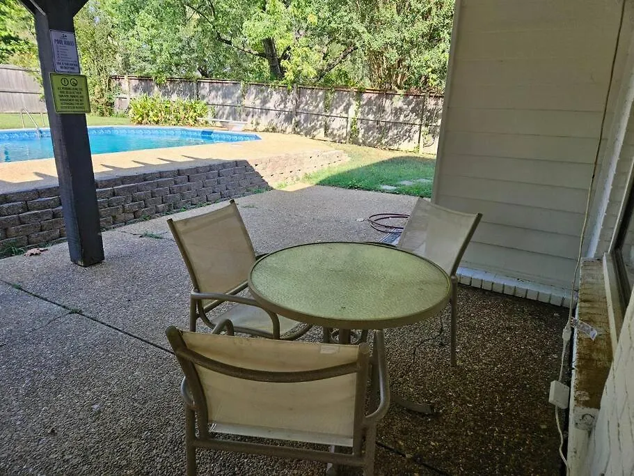 度假居 孟菲斯Luxury Pool With King Beds Near Shops And Dining别墅